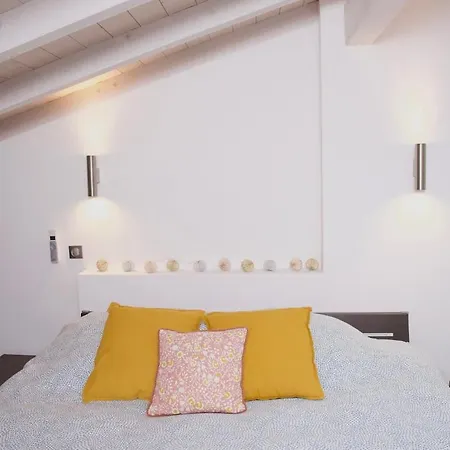 Le Beau-mont Triplex Moderne Lit King Size Proche Geneve Apartment