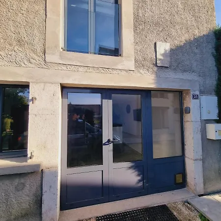 Le Beau-mont Triplex Moderne Lit King Size Proche Geneve Apartment *
